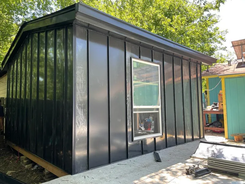 Black standing seam metal wall panels for Metal Roof Installation in Green Oak